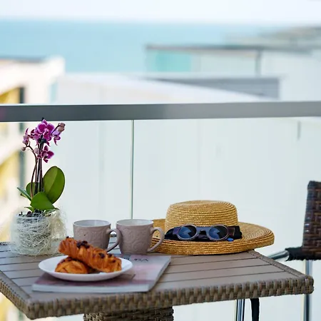 شقة Royale Sundance 225 Infinity Pool & Mamaia Nord